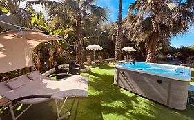 Villa Tiche Guest House